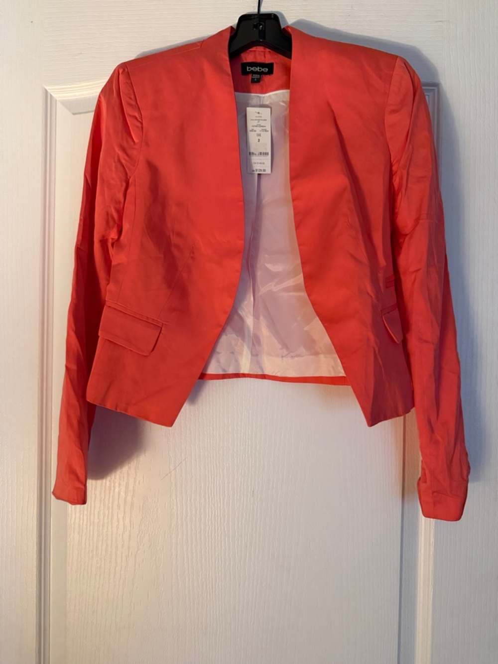 New Bebe Cropped Coral Collarless Blazer Sz Xs.